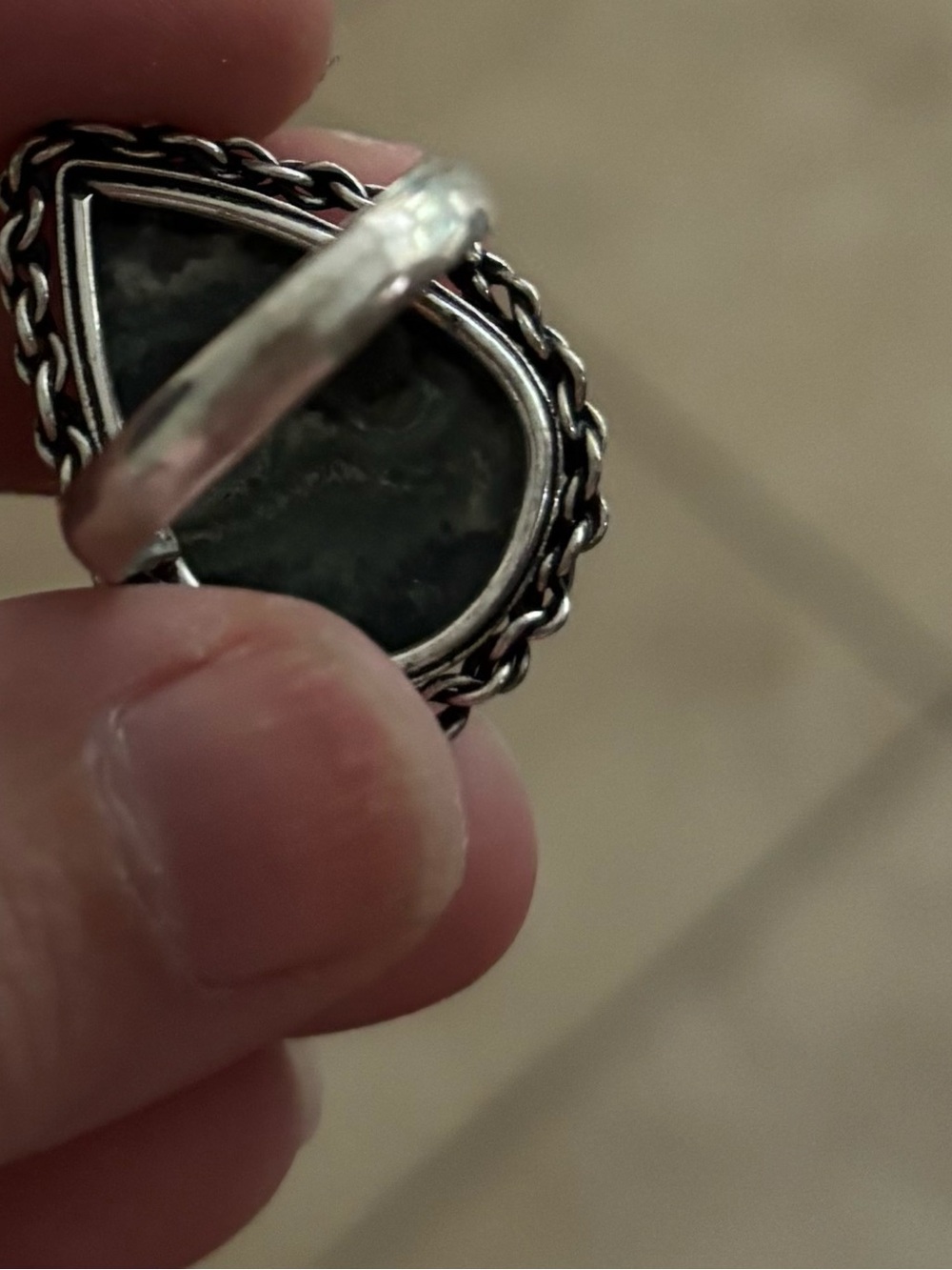 ELEGANT KAMBABA JASPER RING - Picture 3 of 4